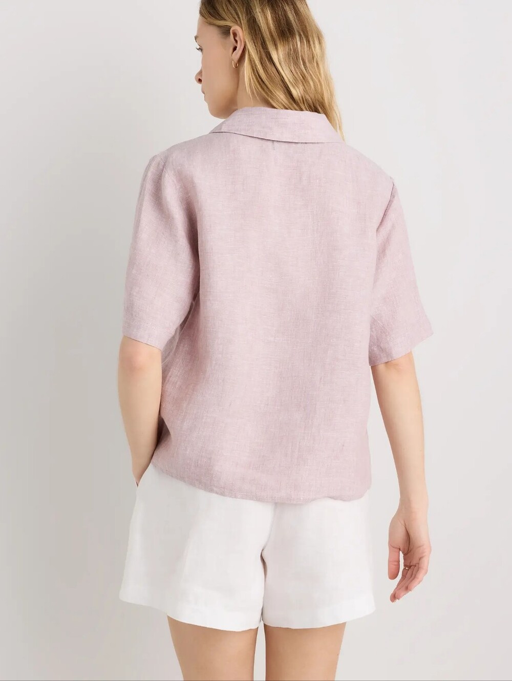 Quince | 100% European Linen Short Sleeve Popover Top In Vintage Pink Chambray - Picture 6 of 15